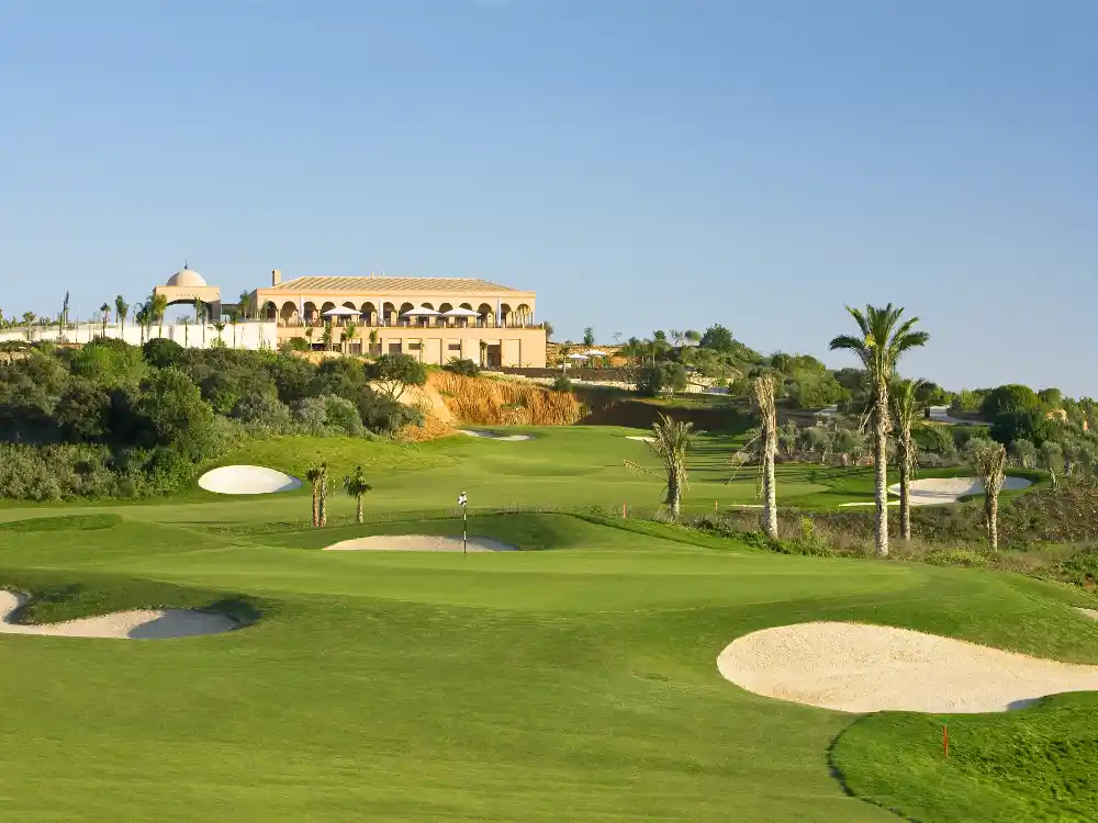 Amendoeira Faldo Course