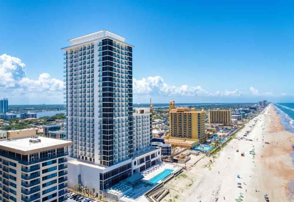 Daytona Grande Oceanfront Hotel