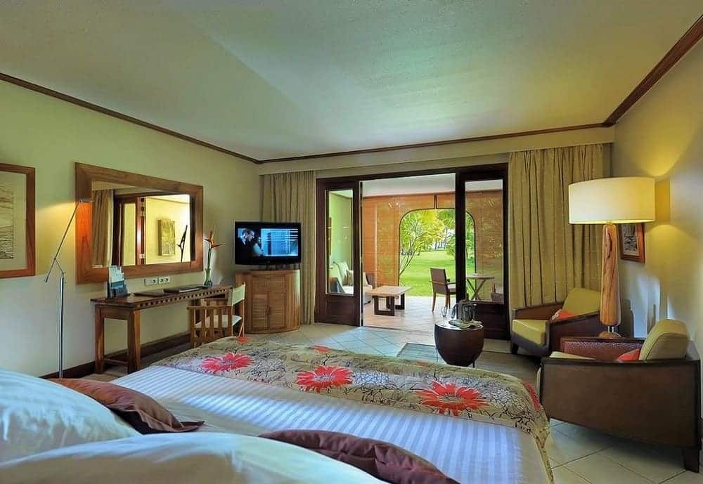 Paradis Beachcomber Golf Resort & Spa