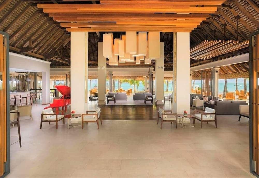 Paradis Beachcomber Golf Resort & Spa