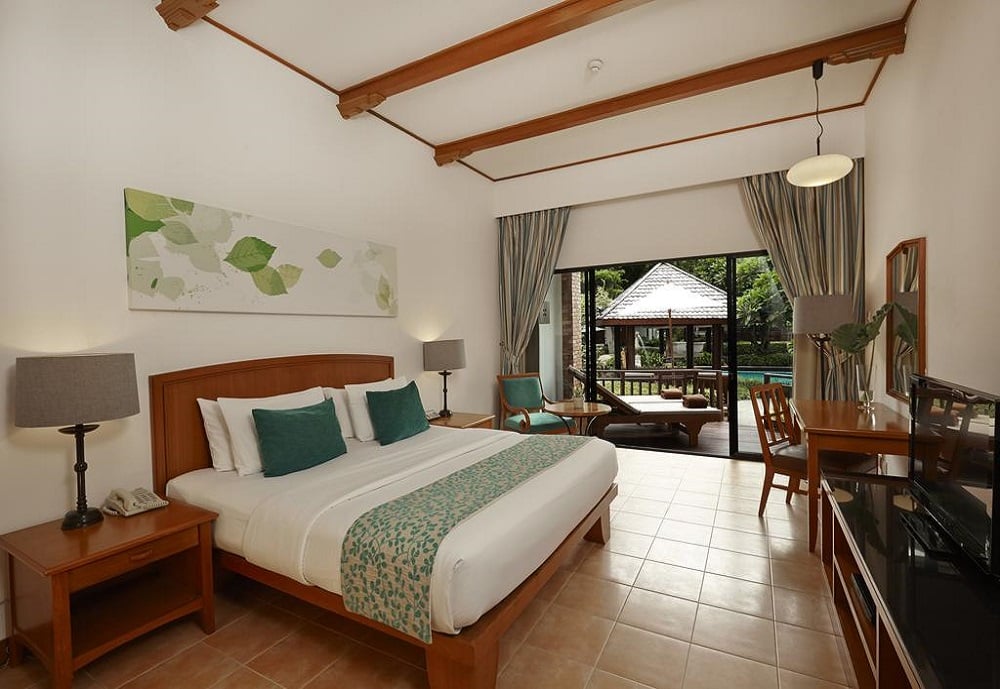 Woodlands Hotel & Resort Pattaya